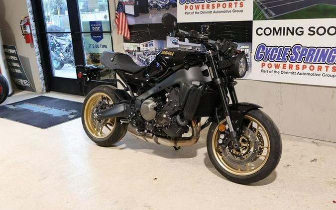 2025 Yamaha XSR 900