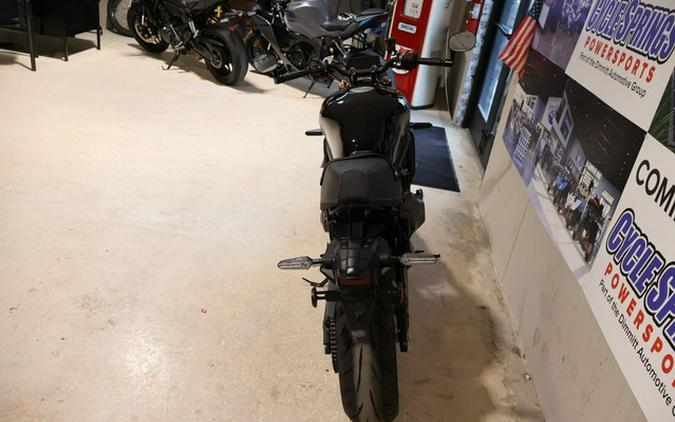 2025 Yamaha XSR 900