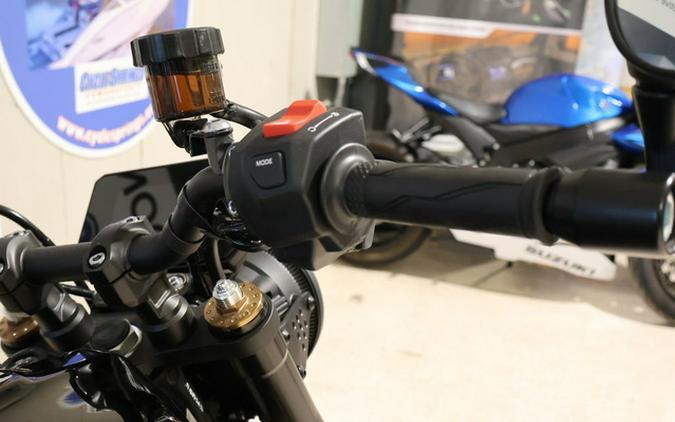 2025 Yamaha XSR 900