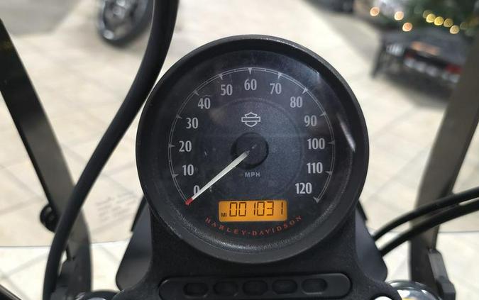 2022 Harley-Davidson® XL883N - Iron 883™