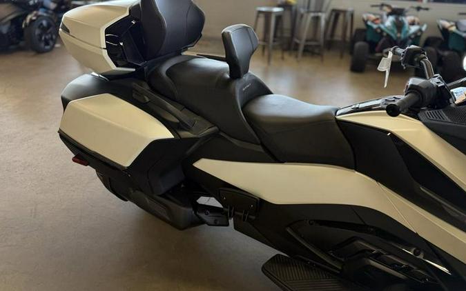 2026 Can-Am® Spyder RT Sea-to-Sky