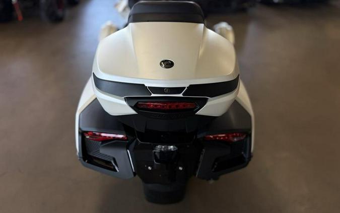 2026 Can-Am® Spyder RT Sea-to-Sky