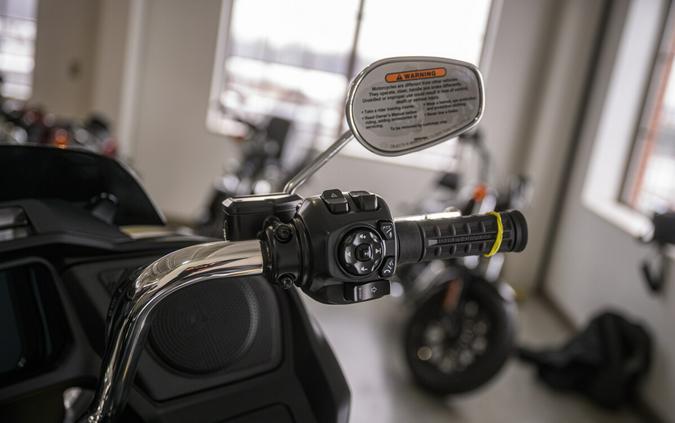 2025 Harley-Davidson Road Glide Grand American Touring FLTRX