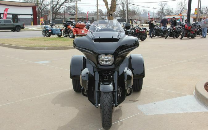 2026 Harley-Davidson Street Glide 3 Limited Vivid Black Black Trim