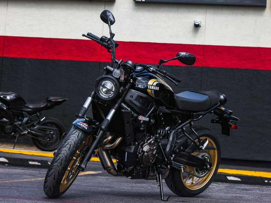 2026 Yamaha XSR 700