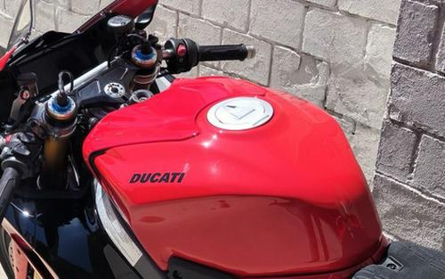 2026 Ducati Panigale V4 S Corse