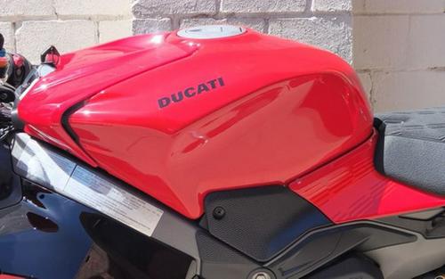 2026 Ducati Panigale V4 S Corse