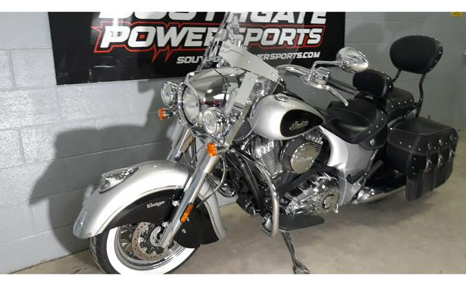 2018 CHIEF VINTAGE - Indian Motorcycle