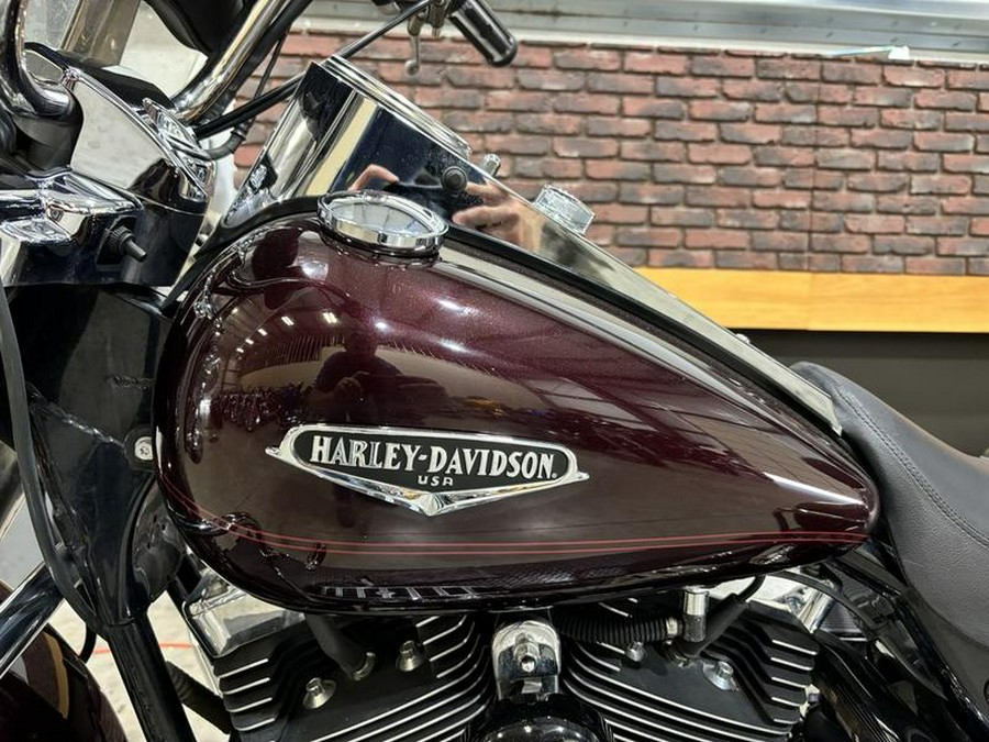 2006 Harley-Davidson® FLHRCI - Road King® Classic