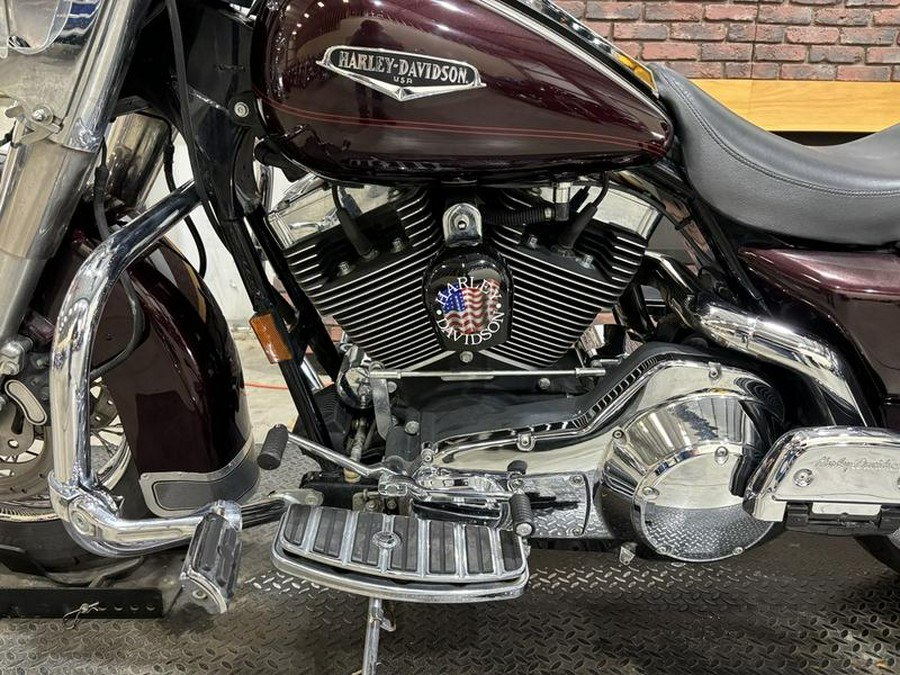 2006 Harley-Davidson® FLHRCI - Road King® Classic