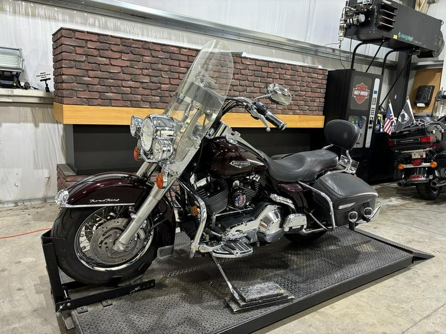 2006 Harley-Davidson® FLHRCI - Road King® Classic