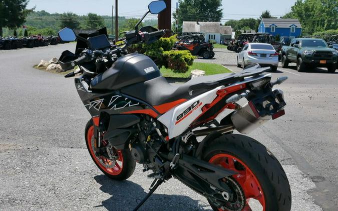 2024 KTM 890 SMT