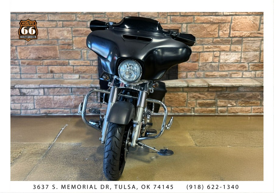 2014 Harley-Davidson® Street Glide® BLACK DENIM