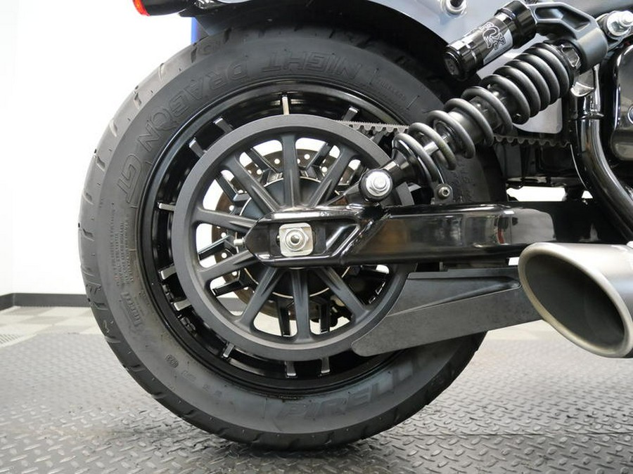 2023 Indian Motorcycle® Sport Chief Stealth Gray