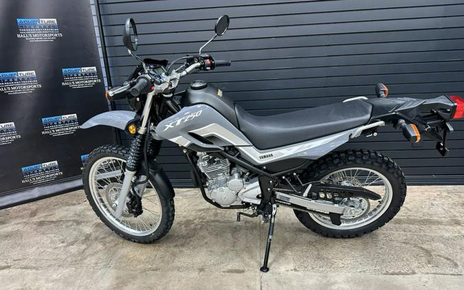 2024 Yamaha XT 250