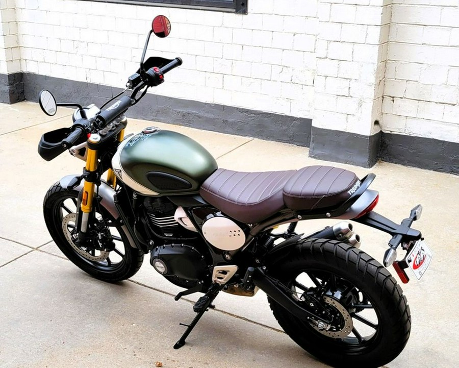 2024 Triumph Scrambler 400 X Matte Khaki Green / Fusion White