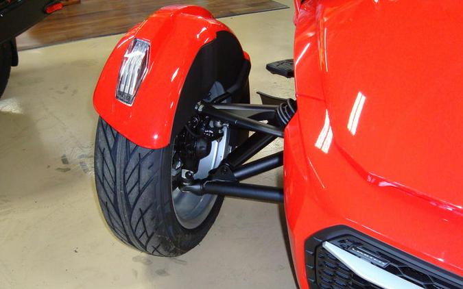 2024 Can-Am® Spyder F3 Limited Platine Wheels