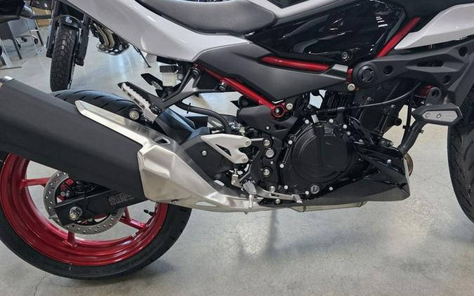 2026 Kawasaki Z500 SE ABS