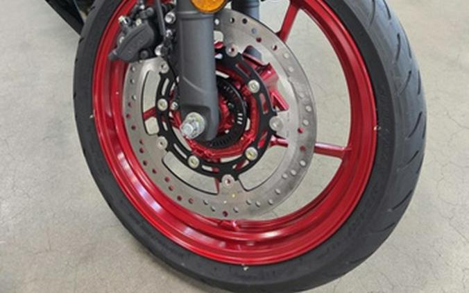 2026 Kawasaki Z500 SE ABS