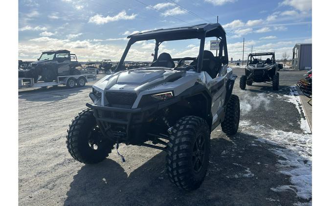 2026 Polaris GENERAL XP 1000 SPORT GHOST GRAY Sport
