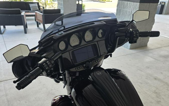 2019 Harley-Davidson® CVO™ Street Glide®