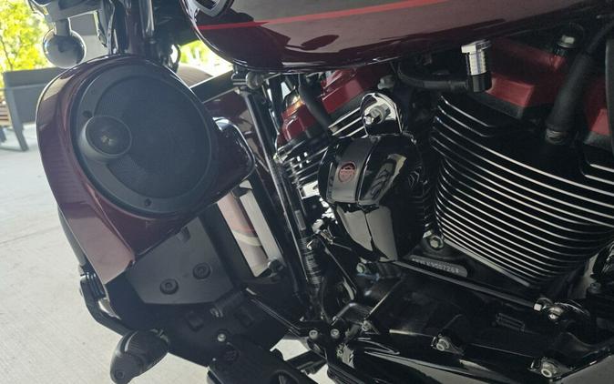 2019 Harley-Davidson® CVO™ Street Glide®