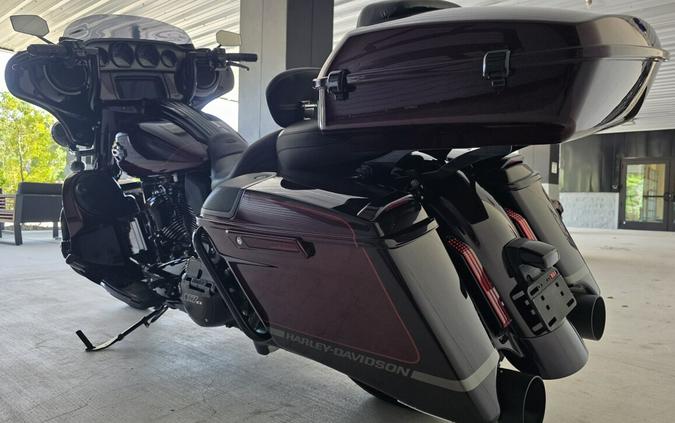 2019 Harley-Davidson® CVO™ Street Glide®