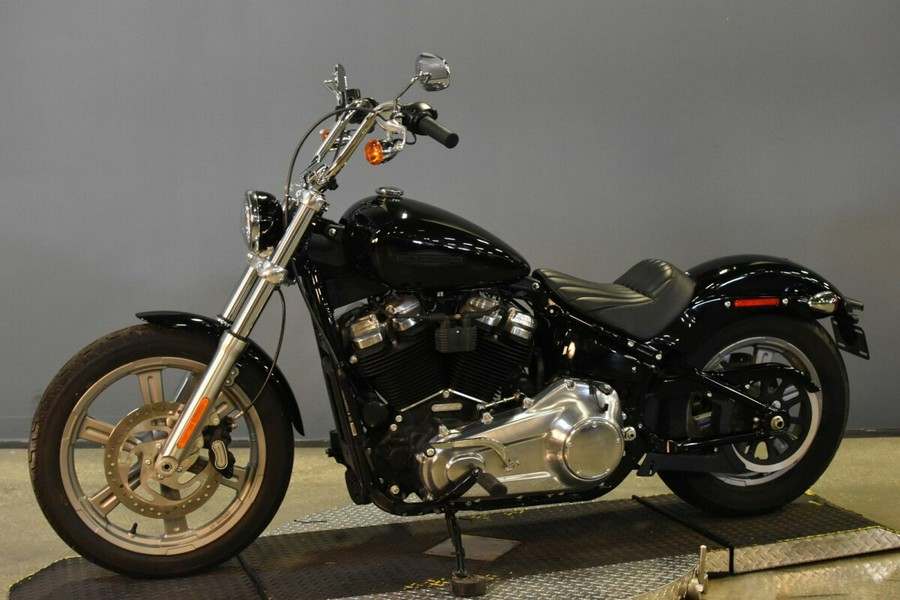 2022 Harley-Davidson Softail Standard