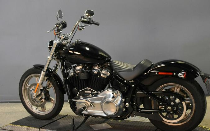 2022 Harley-Davidson Softail Standard