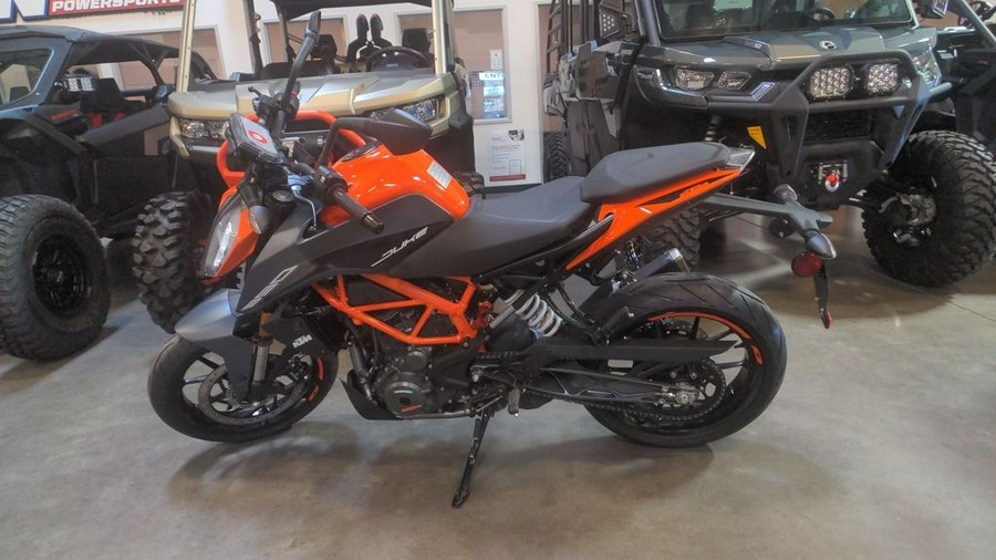 2023 KTM 390 Duke