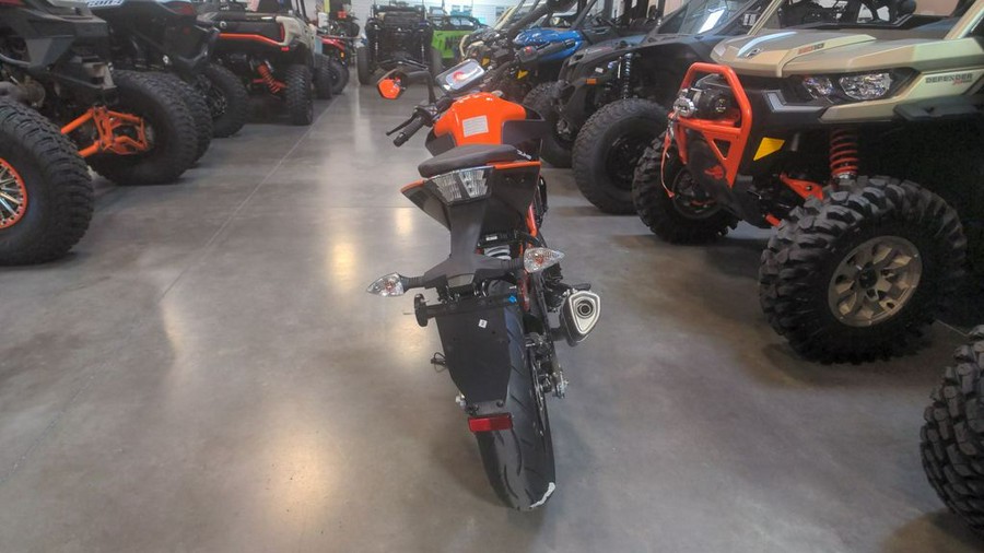 2023 KTM 390 Duke