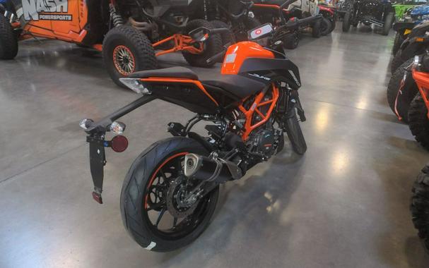 2023 KTM 390 Duke