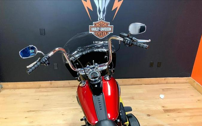 2019 Harley-Davidson® FLHCS - Heritage Classic 114