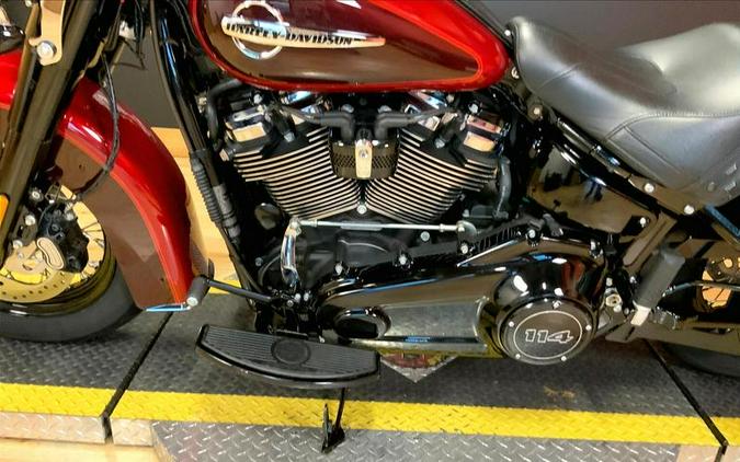 2019 Harley-Davidson® FLHCS - Heritage Classic 114