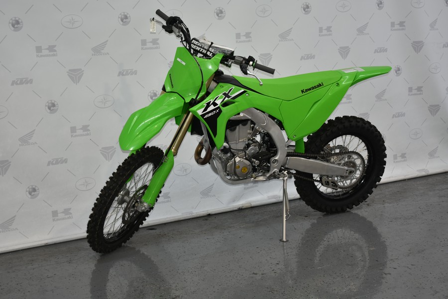 2025 Kawasaki KX™ 450X