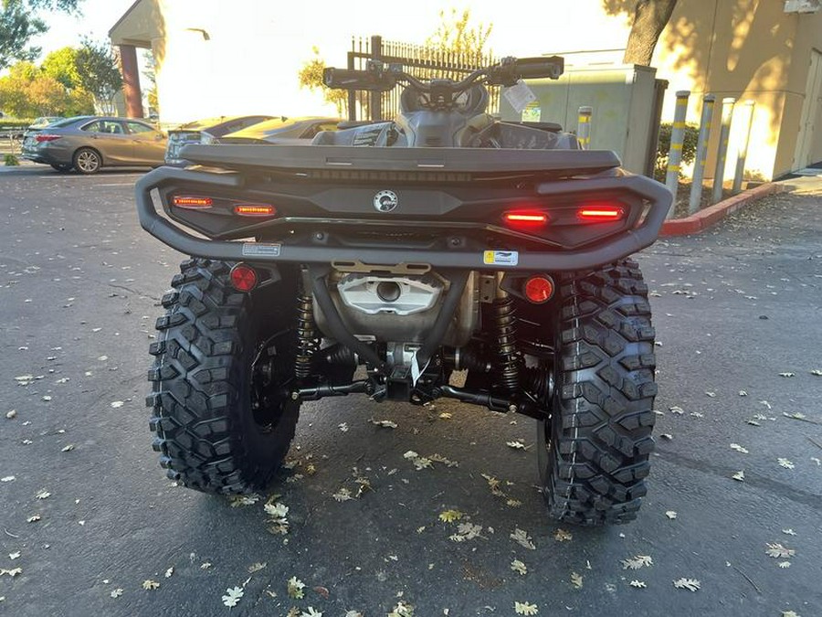 2026 Can-Am® Outlander Backcountry 1000R Multicam Dark Camo
