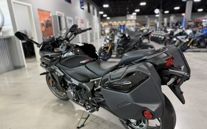 2024 Suzuki GSX-S 1000 GT+