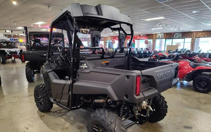 2025 Honda® Pioneer 700 Deluxe