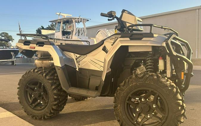 2025 Polaris® Sportsman 570 Ultimate