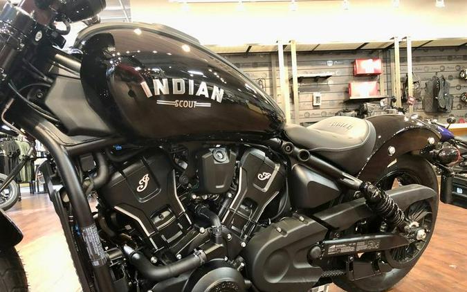 2025 Indian Motorcycle® Scout® Bobber Black Metallic
