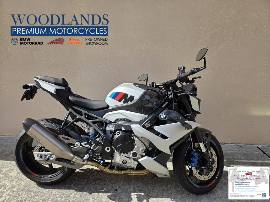 2025 BMW M1000 R