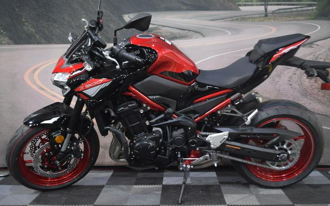 2024 Kawasaki Z900 ABS Candy Persimmon Red/Ebony