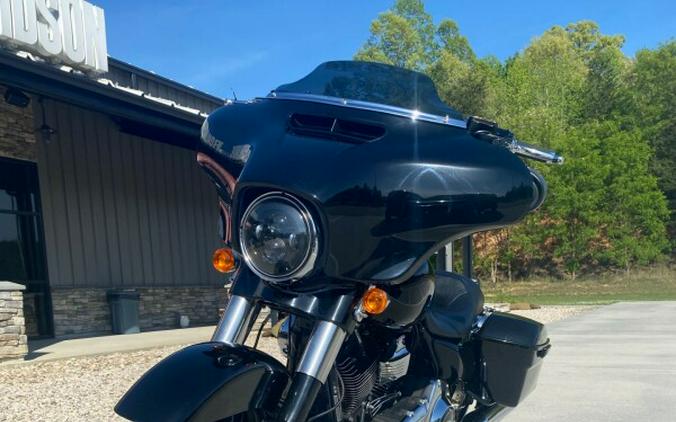 2016 Harley-Davidson Street Glide Special Vivid Black