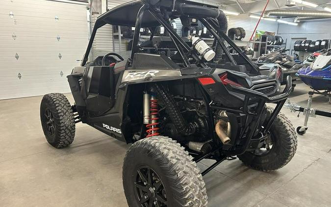 2019 Polaris® Z19VEE92BM