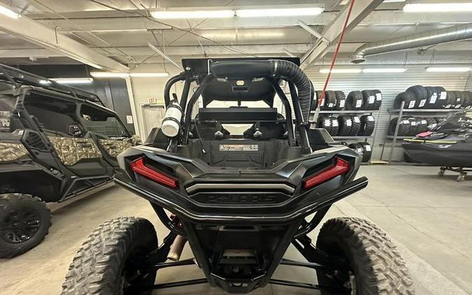 2019 Polaris® Z19VEE92BM