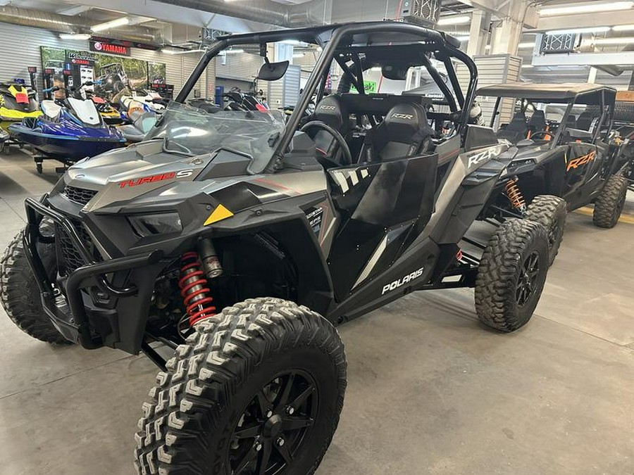 2019 Polaris® Z19VEE92BM