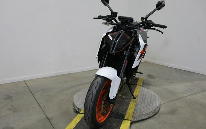 2018 KTM Super Duke 1290 R