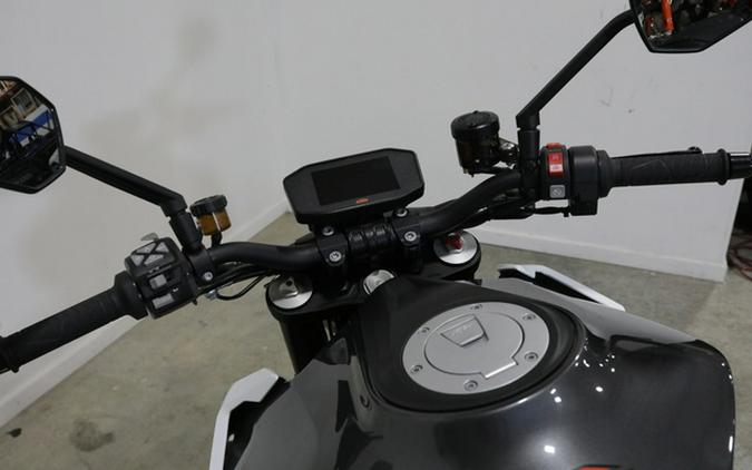 2018 KTM Super Duke 1290 R