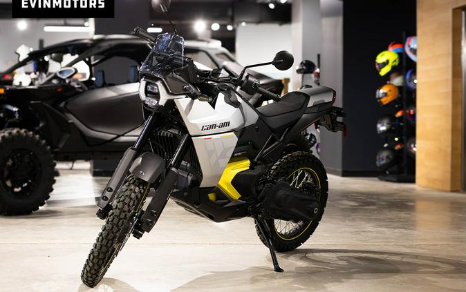 2025 Can-Am Origin® 73