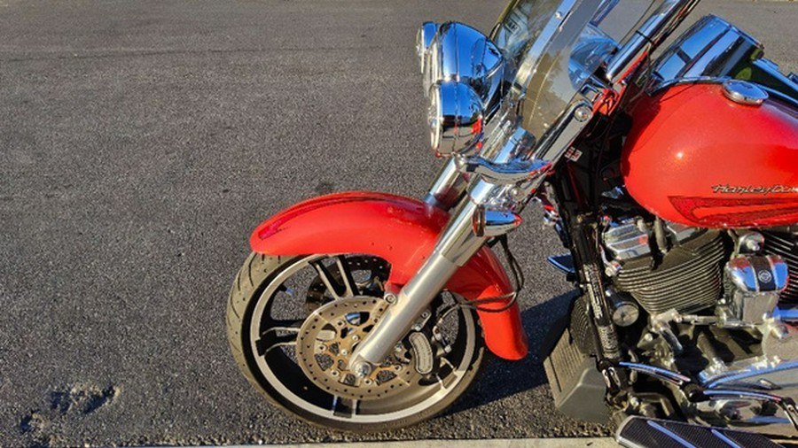 2017 Harley-Davidson TRI Glide Freewheele